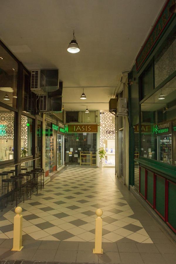 Mosaics Aprtm In The Historical Center Of Athens Ermou 18 Apartment Exterior photo